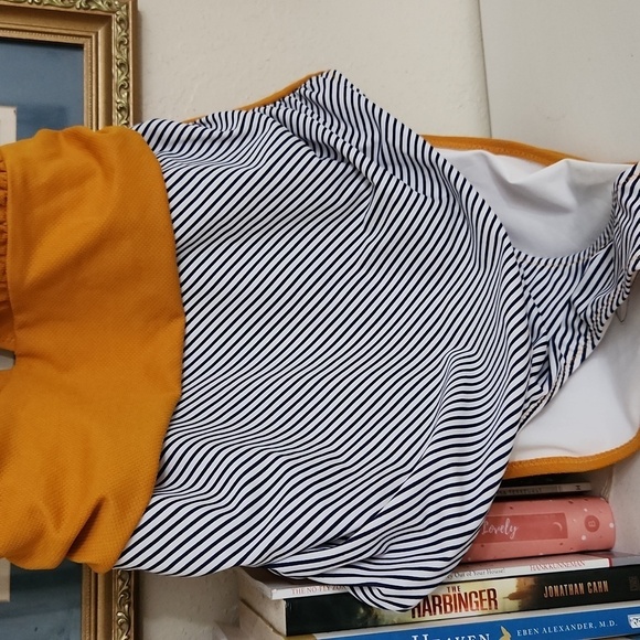 Tummy Control Yellow and White Women's Swimsuit Sizw XXL Beach Cruise One Piece - Picture 6 of 10